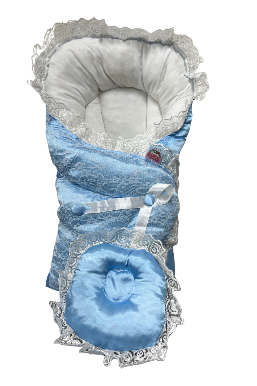 Deluxe Newborn Carry Nest with Pillow – Lace Border